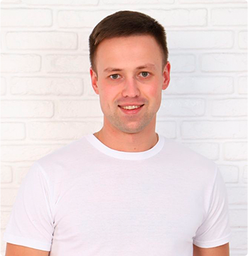 Константин Лесников